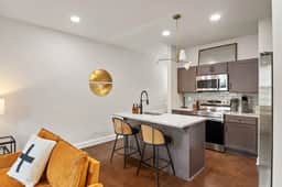 A-Contemporary Columbia Duplex| Near USC & Main St - Image 3