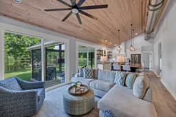 Bluebird Bay with Hot Tub & Outdoor Area | Sleeps 8 - Image 4
