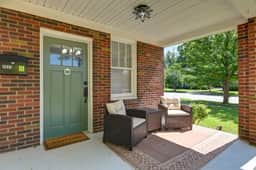 Dana's Corner | 1 King Bed | Close to USC Stadium - Image 4