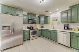 Funky River Explorer Apt | Large 1BR 1BA Upstairs - Image 2
