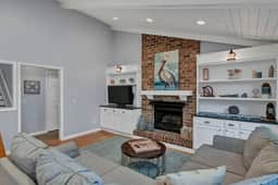 Hilton Lake Getaway w/ Hot Tub & Two Fire Pits - Image 3