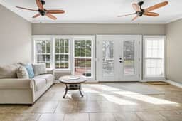 La La Lakehouse | Sleeps 6 on Lake Murray! - Image 5