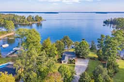 Lake Murray Family Retreat | BIG Water Views - Image 2