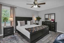 Lexington Leisure House- 4BR w/ Pool & Games - Image 2