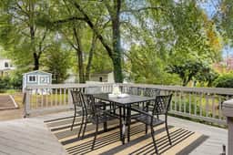 Lush 4BR on Lincoln | Mins to USC | Sleeps 7 - Image 5