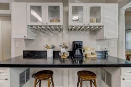 Sweet Suite on Sunset Home + Guest House | - Image 5