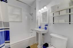 Yellow Brick Road Cottage | 2BR 1BA Pets+ - Image 5
