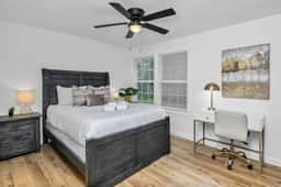 Stay West Side | 2 BR | Minutes from Downtown - Image 2