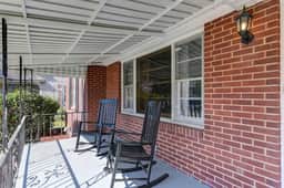 The Duke | 3BR 1 BA | Pet Friendly! - Image 5