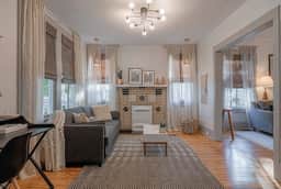The Eclectic Apartment | Historic 1BR 1BA Near DT Cola - Image 3