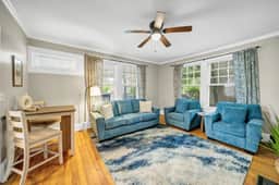 The Grand River House | 4BR Sleeps 12 - Image 4