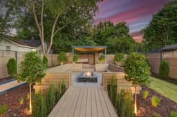 The Indigo - 2BR w/Hot Tub & Outdoor Space - Image 3