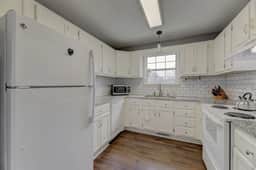 Walk Lex & Main St | Near Old Mill Brew Pub | 3BR - Image 2
