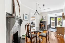 Walk West Cola @Historic Mill House 2 bed, 1 bath - Image 4