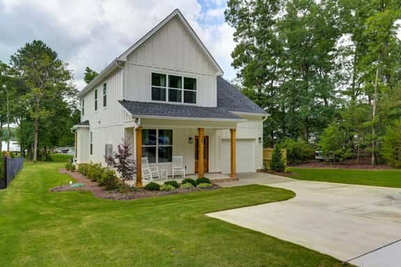 Dockside on Rocky Ridge | Lakefront + Sleeps 10 - Image 1