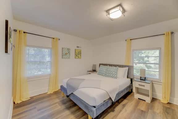 House of Chaunce 1BR Apt | Near Ft Jackson 1BA - Image 1
