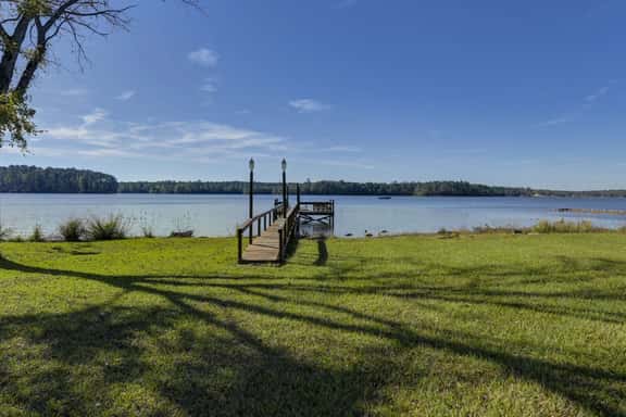 Paradise Point | 2BR 2BA on Lake Murray - Image 1