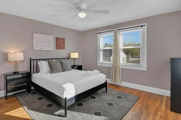 Spacious Home on Gervais | 4BR 2BA | Downtown - Image 1