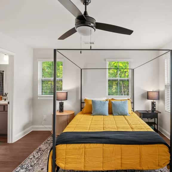 B-Contemporary Columbia Duplex| Near USC & Main St - Image 1