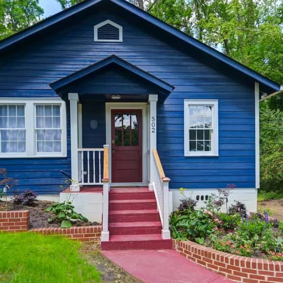 Blue Bungalow |  2BR 1BA | Lexington - Image 1