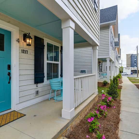 Hampton Cottage | The Pickens Cottages - Image 1