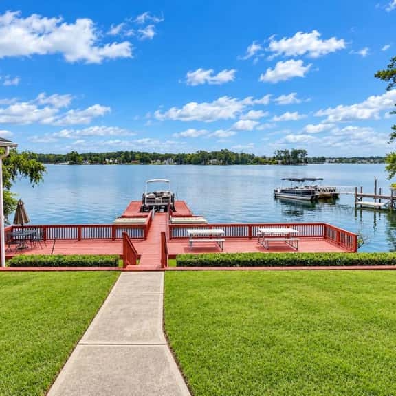 Lake Murray Retreat | Boat Ramp + Sleeps 10 - Image 1