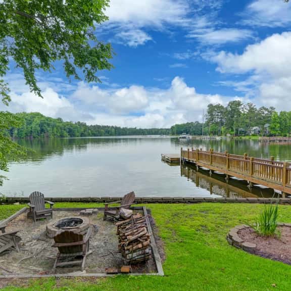 Southern Comfort Cabin | 4BR | Dog Friendly! - Image 1