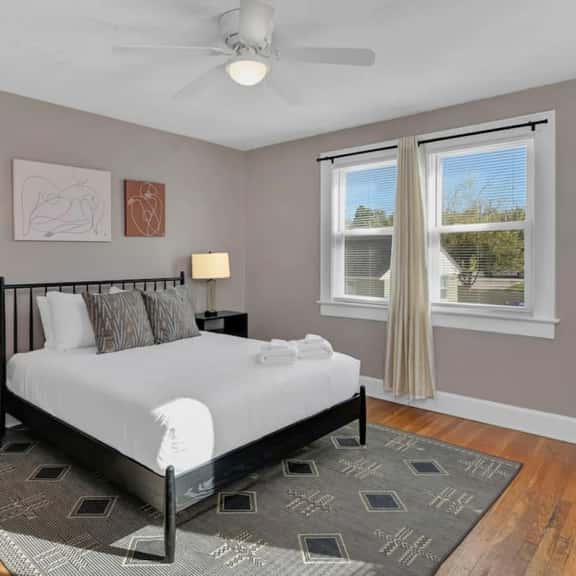 Spacious Home on Gervais | 4BR 2BA | Downtown - Image 1