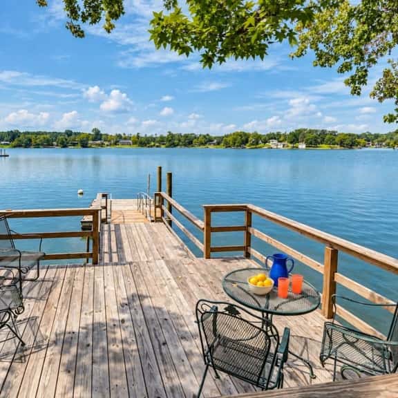 Turtle Point Cabin | Private Dock & Kayaks - Image 1