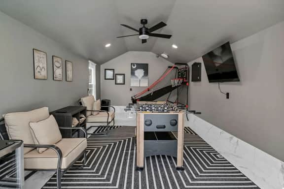 4BR Retreat w/ Game Shed | Near Downtown - Image 2