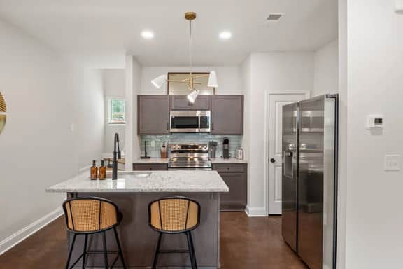 A-Contemporary Columbia Duplex| Near USC & Main St - Image 5