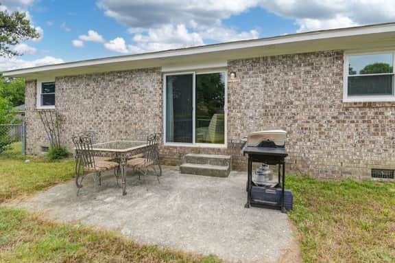 Blue Park Nest | 3 BR 2 BA - Image 2