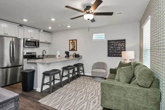 Bull Cottage | The Pickens Cottages - Image 3