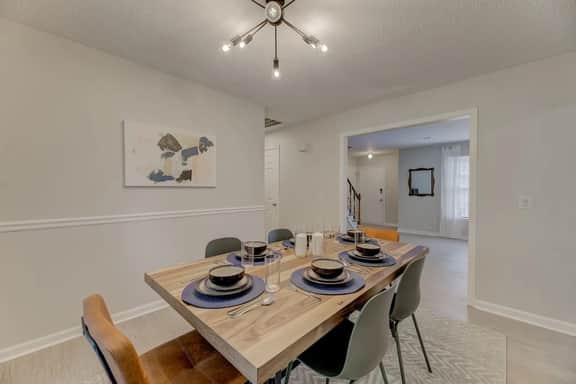 Coldstream Family Home | Near Lake Murray 3BR - Image 4
