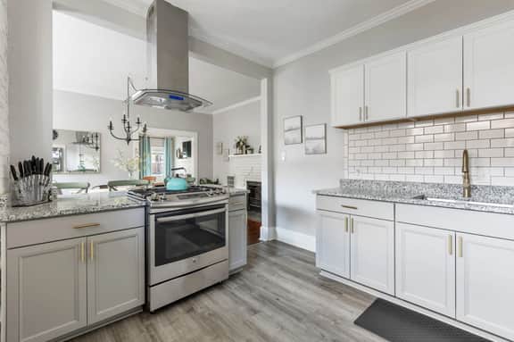 Cottontown 3BR | Mins to USC | Sleeps 6 - Image 2