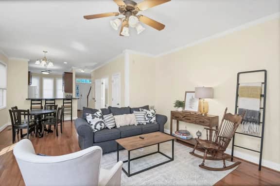 Cozy 2BR Townhome Near Ft Jackson | Sleeps 4 - Image 2