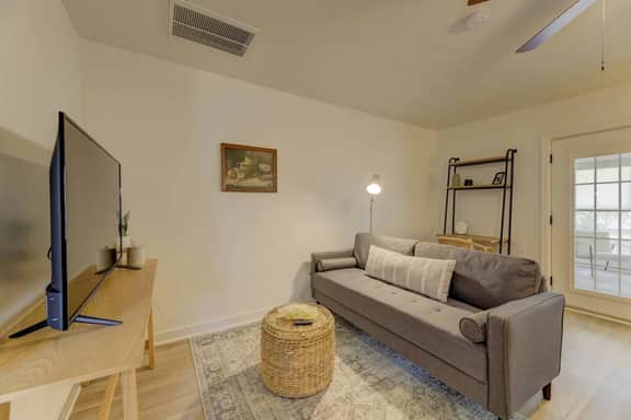 Funky River Efficiency Apt | Upstairs 1BR 1BA - Image 2
