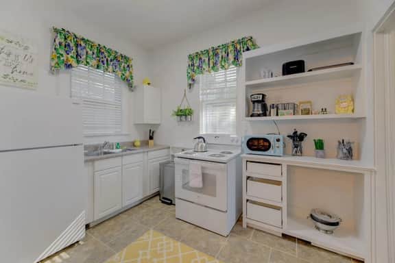 Heidt of Columbia | 3BR @ 5 Points! - Image 4