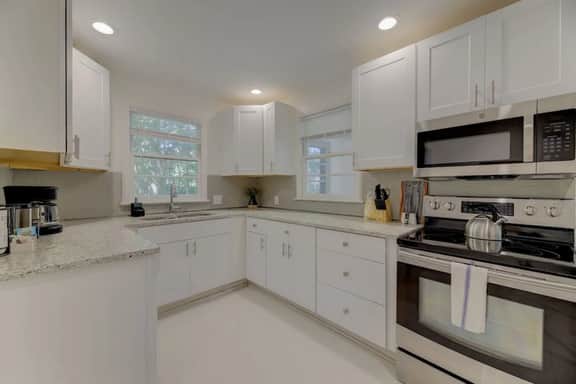 House of Chaunce 3BR Apt | Near Ft Jackson 1.5BA - Image 4