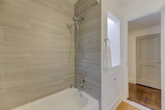 House of Chaunce 3BR Apt | Near Ft Jackson 1.5BA - Image 5