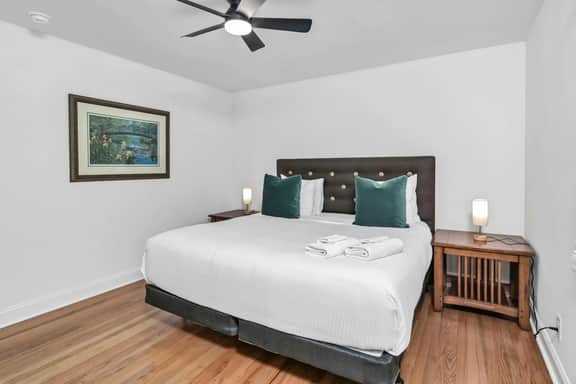 Montgomery Rosewood Escape | Near USC - Image 3
