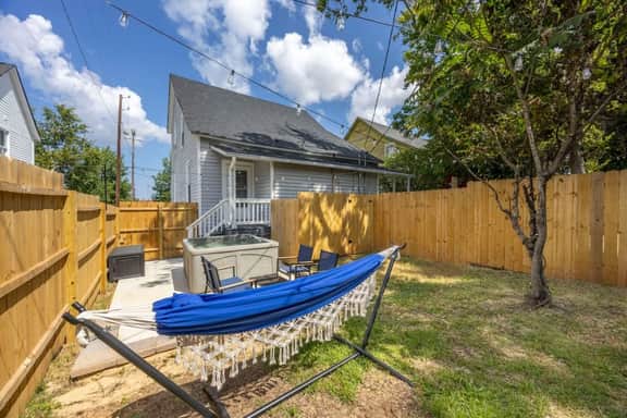 The Dugout | Hot Tub - Image 5