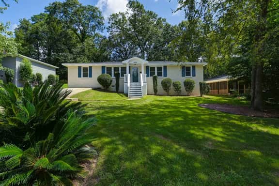 Park St Haven | 4BR w/Patio - Image 3