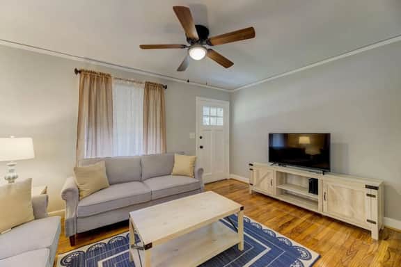Quaint and Updated Columbia Cottage: Sleeps four! - Image 4