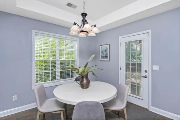 Spacious 4BR with Loft Bedroom - Image 3