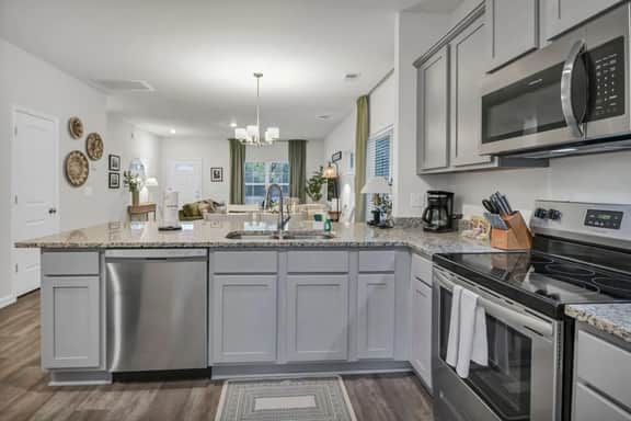 The Augusta Cottage| 3BR/2BA in the Heart of WECO - Image 5