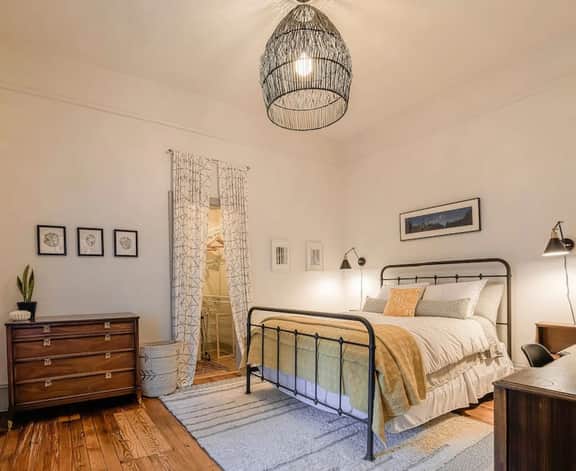 The Eclectic Apartment | Historic 1BR 1BA Near DT Cola - Image 5