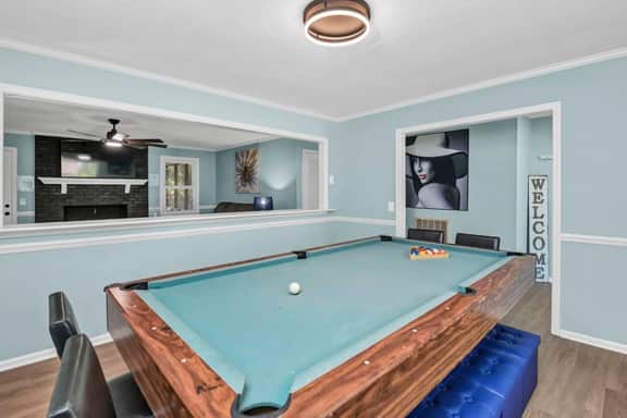 The Family Cove - 4BR + Private Pool & Billiards - Image 3