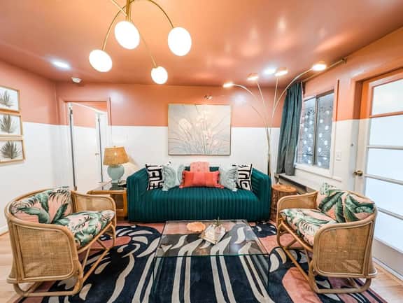 The Flamingo Suite | 1 King | Newly Renovated! - Image 2