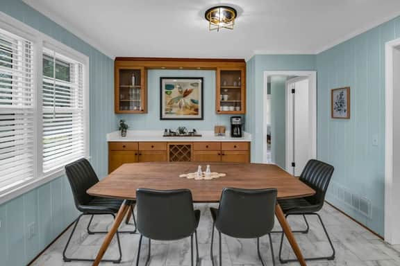 The Garden House | Sleeps 11 | Near USC - Image 3